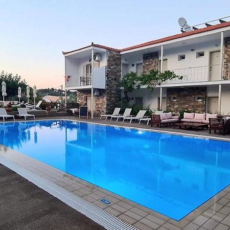 Hotel Nereides Патитири Экстерьер фото