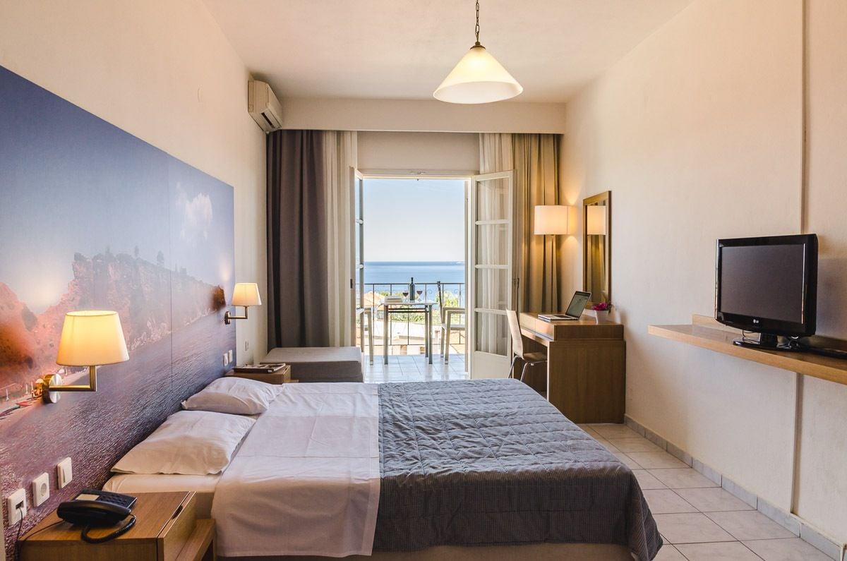 Hotel Nereides Патитири Экстерьер фото