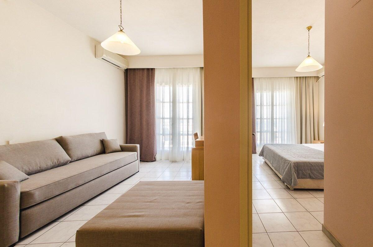 Hotel Nereides Патитири Экстерьер фото