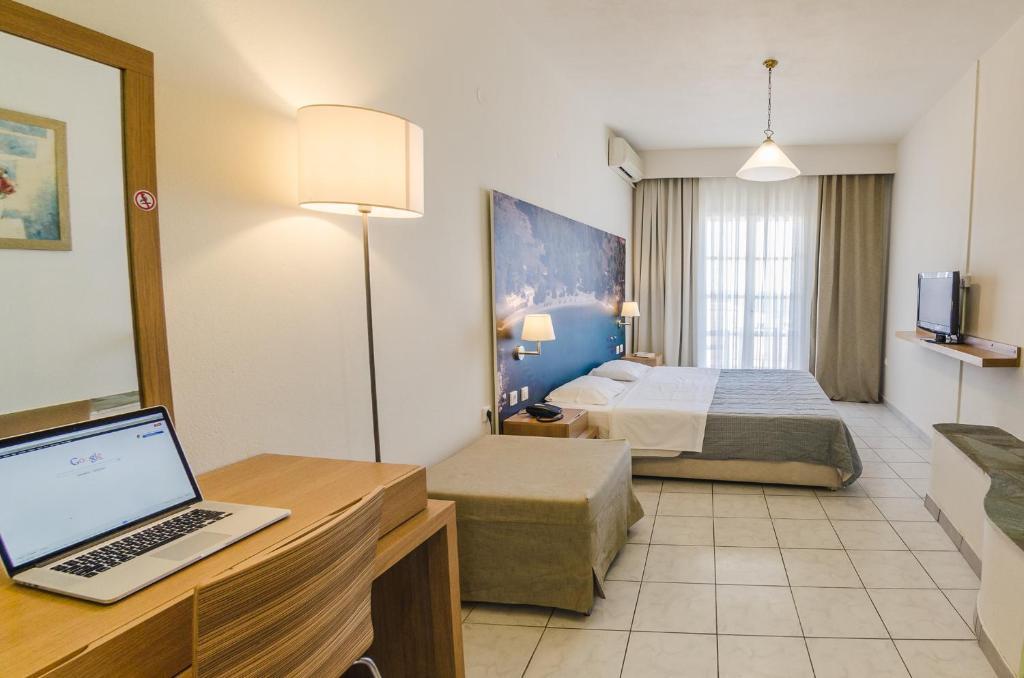 Hotel Nereides Патитири Номер фото